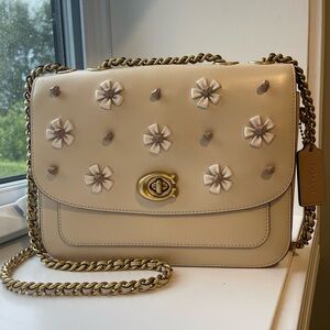Coach Madison Shoulder Bag With Tea Rose Knot
